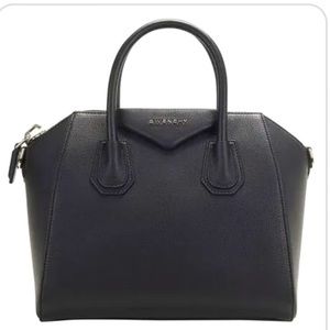Givenchy Antigona Small (Pebbled leather)